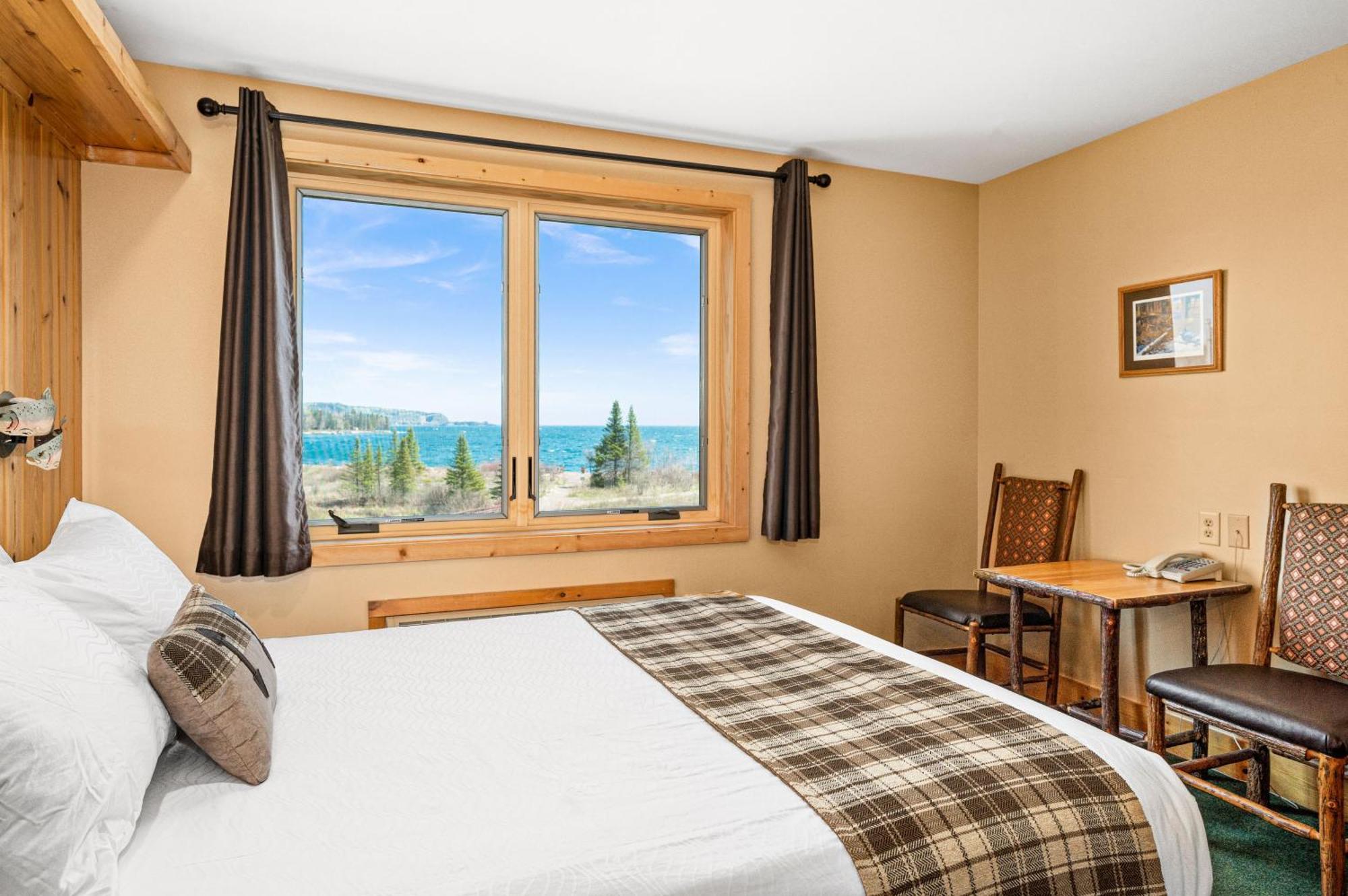 Superior Shores Resort Ту-Харборс Экстерьер фото