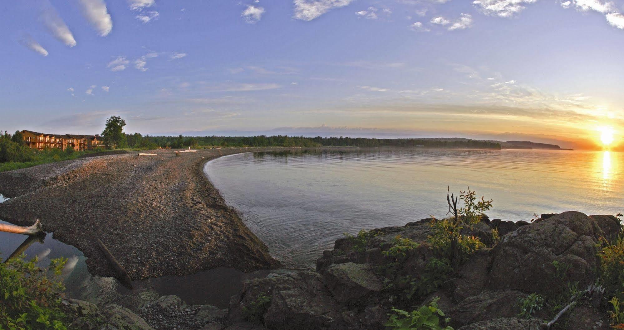 Superior Shores Resort Ту-Харборс Экстерьер фото